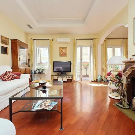 4bnb - Luxury Trevi W Terrace 公寓 罗马